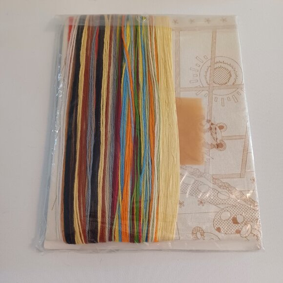 Sunset Stitchery Playtime For Toys Needlework Kit #2618 Vintage 14x18 - Picture 2 of 4